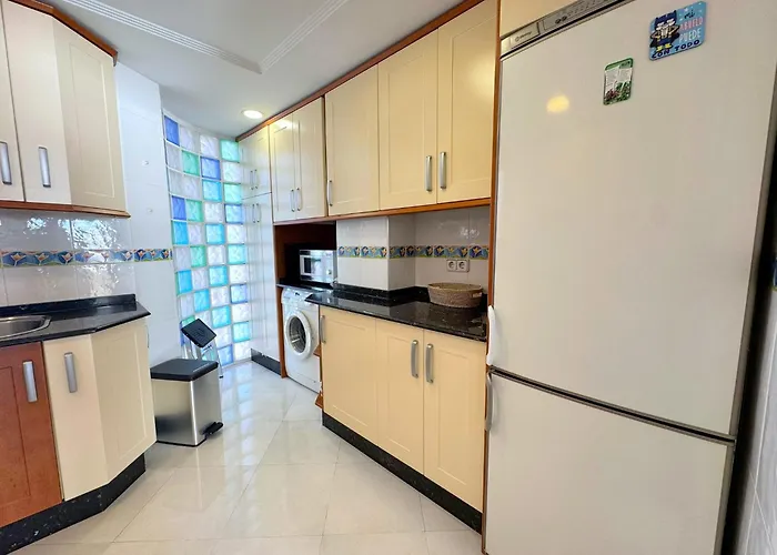Coblanca 8-12-5 Apartman