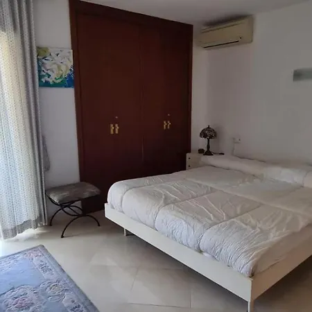 Apartment Coblanca 8-12-5 *