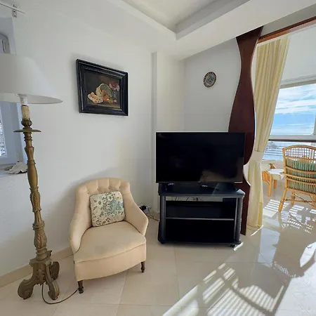 Apartment Coblanca 8-12-5 *