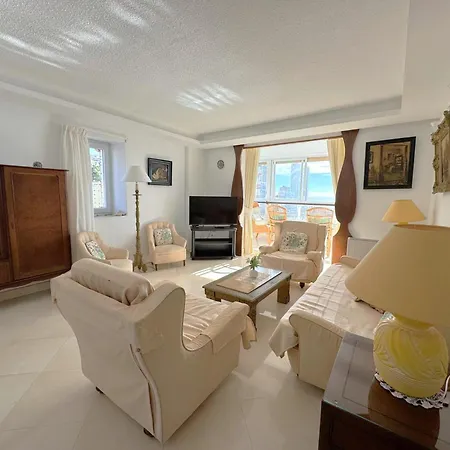 Apartmán Coblanca 8-12-5 *